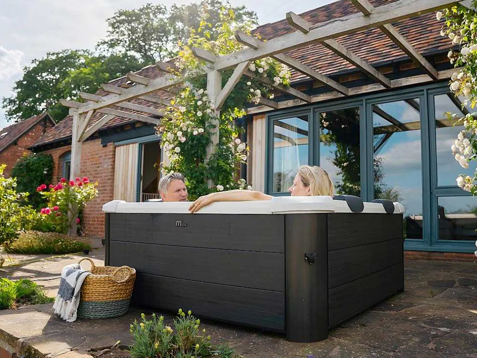 Antracietgrijze Halfharde Spa Met 6 Plaatsen Met Ledverlichting En Accessoires - 128 Stralen - L160 X B160 X H65 Cm - Napuka Van Mspa