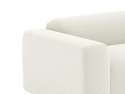 Driezitsbank En Poef Van Witte Bouclestof Pogni Van Maison Cephy