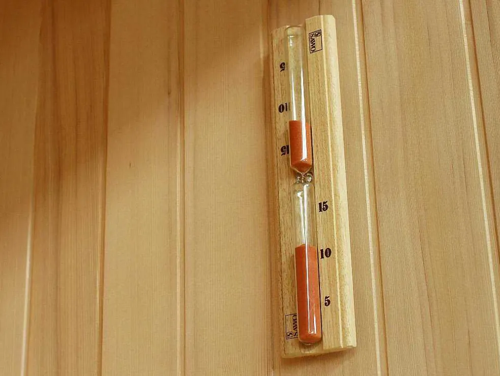 Traditionele Finse Sauna Sigtuna - 2 Tot 3 Plaatsen - L150 X L120 X H200 Cm - Met Led Verlichting